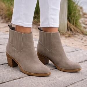 Sole Society Taupe Stacked 3.75" Heel Booties 10